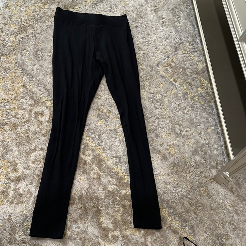 Forever 21 size small black leggings with elastic band F21 great condition